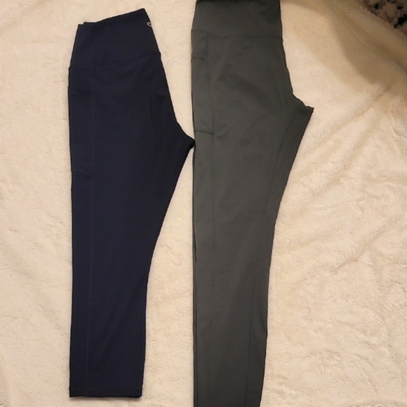 Green and Blue Athletic Leggings Bundle - Picture 5 of 5